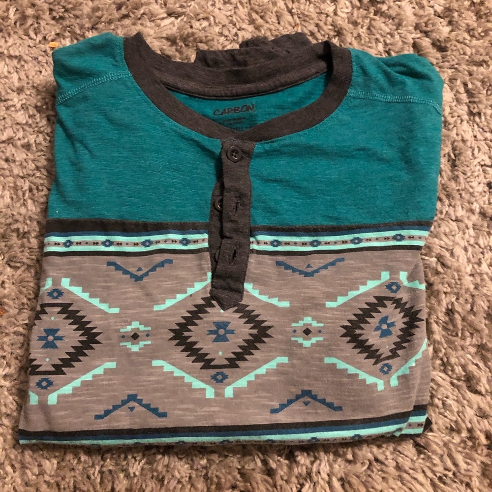 Men’s long sleeve shirt